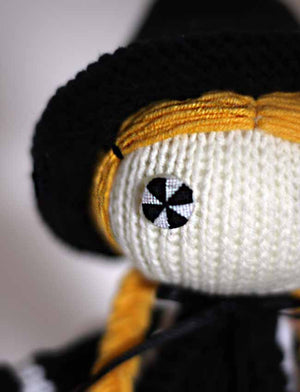 Amigrumi Doll "Gayka Parazitka"